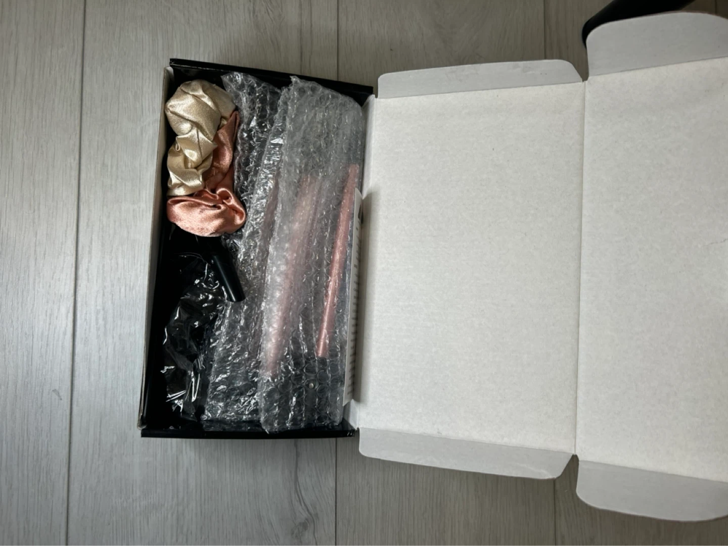 Interchangeable Hair Curler Set with 5 Barrels - photo 2