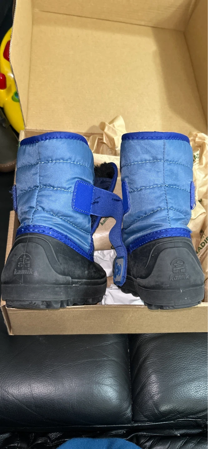 Kamik Blue Snow Boots - Size 8 - photo 2