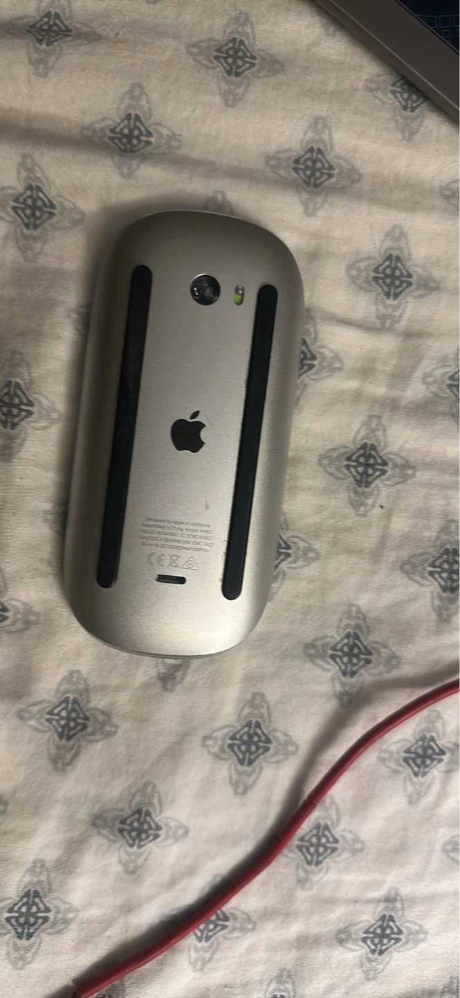 Apple Magic Mouse - photo 2