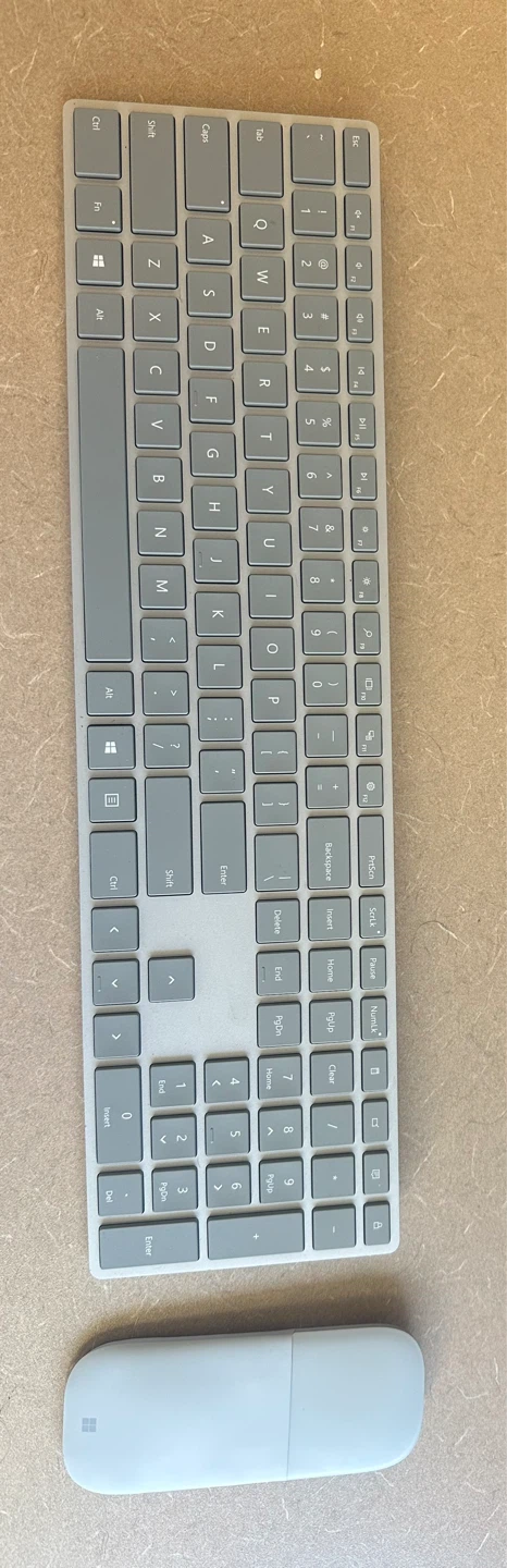 Microsoft Surface Wireless Keyboard and Mouse Set - Silver