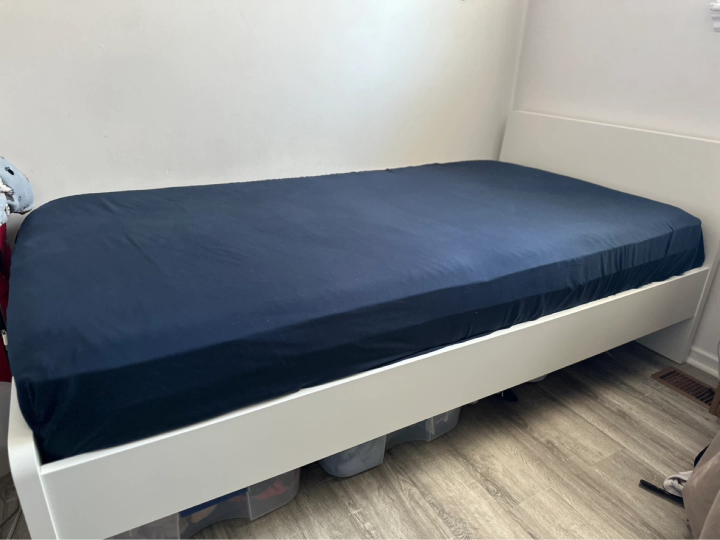 Twin Bed Frame & Mattress