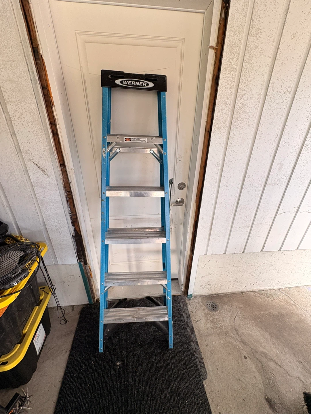 Werner 6-Foot Step Ladder - photo 3