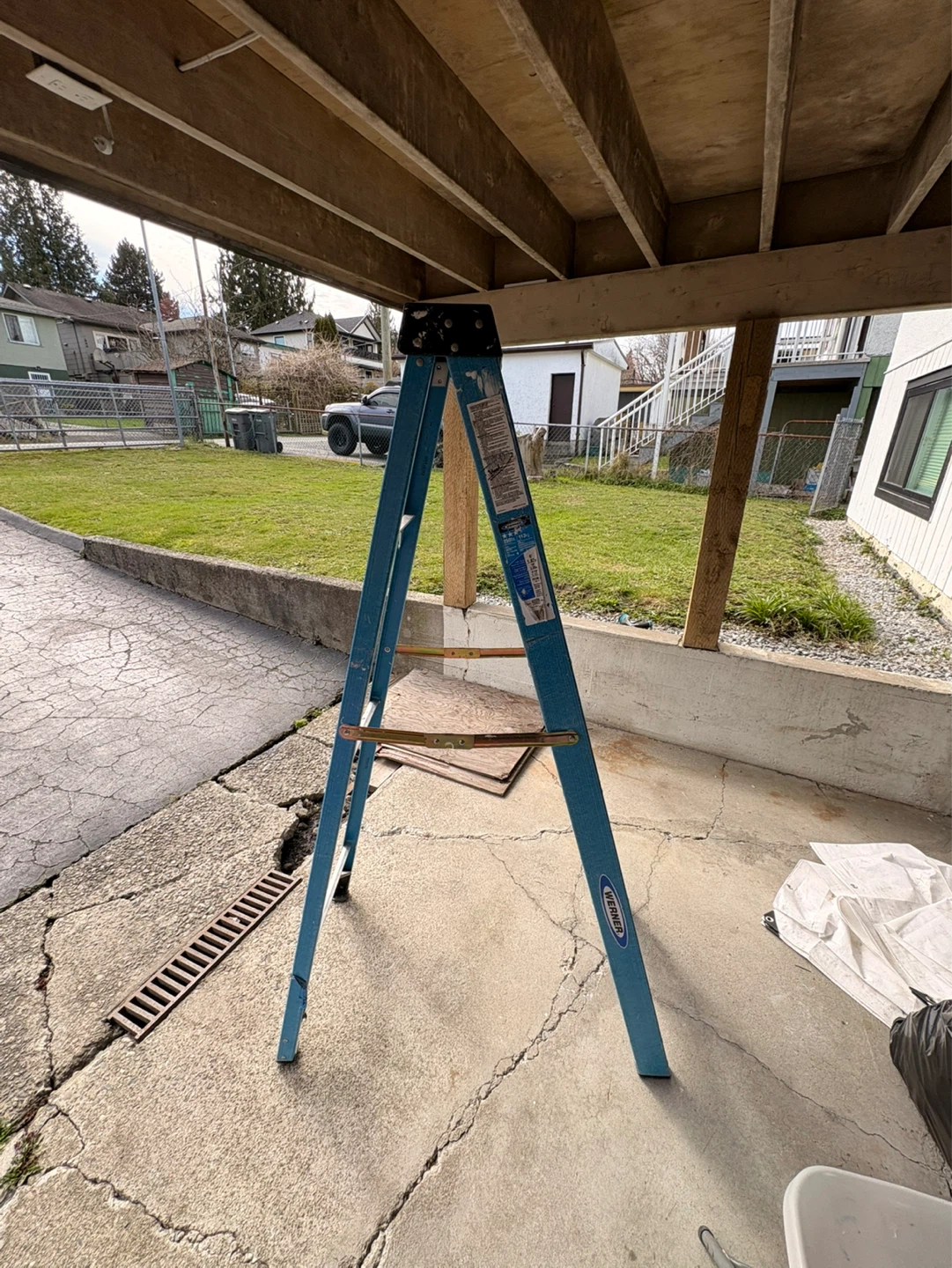 Werner 6-Foot Step Ladder - photo 2