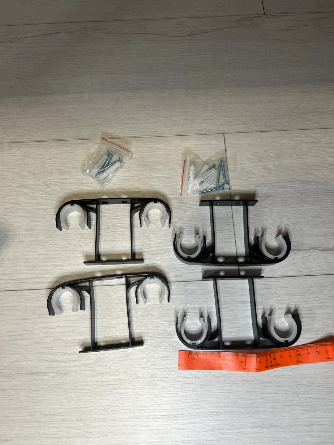 Double Rod Holders with Screws
