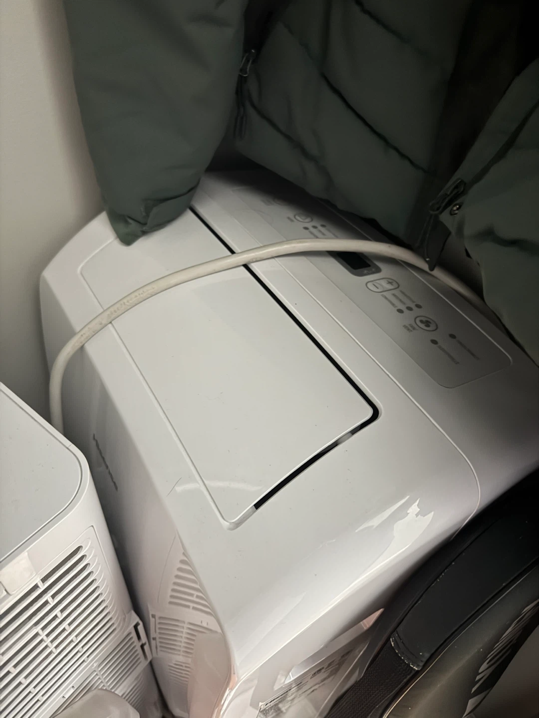 Hisense Portable Air Conditioner - photo 5