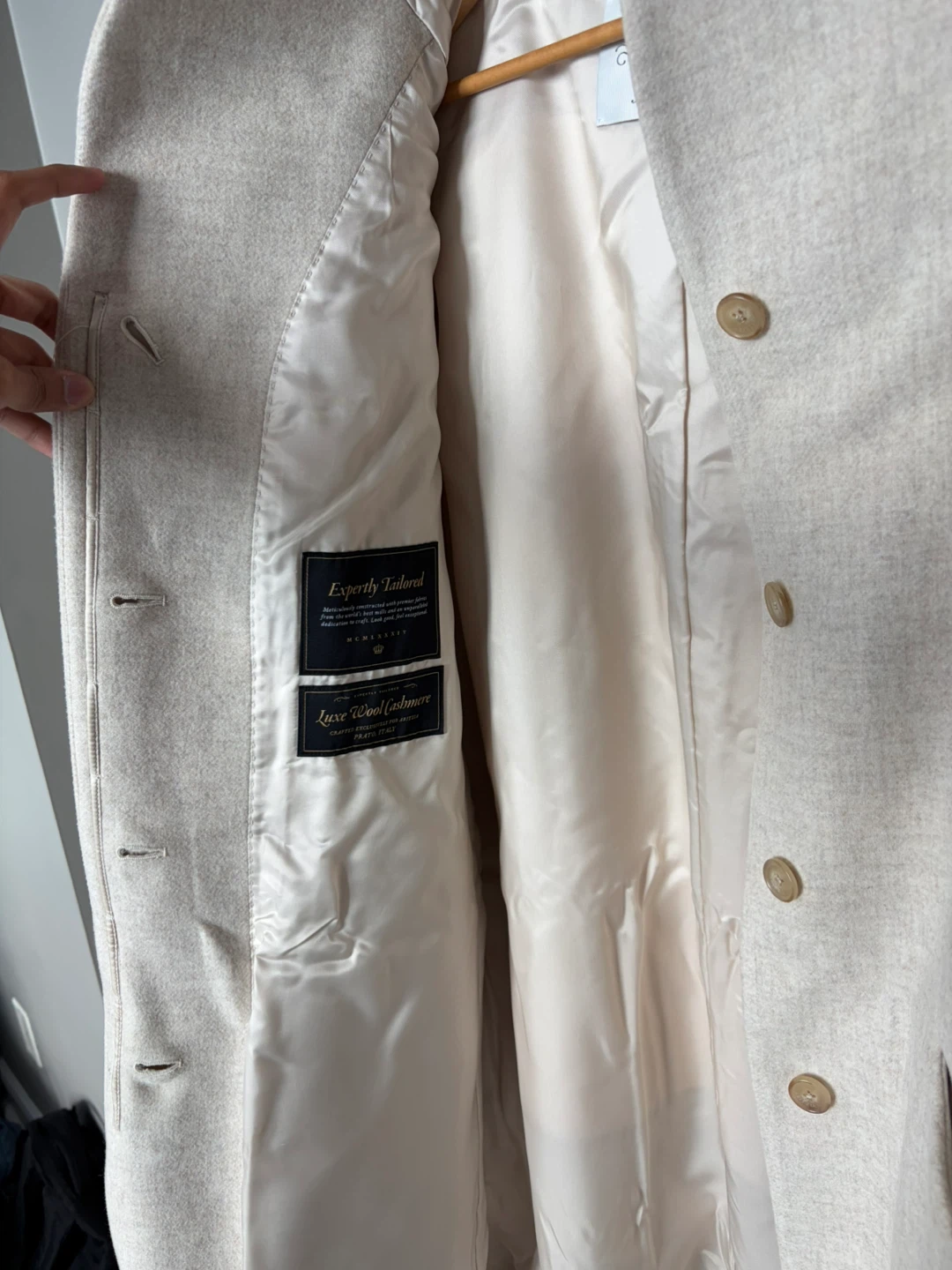 Aritzia Luxe Wool Cashmere Coat - photo 4