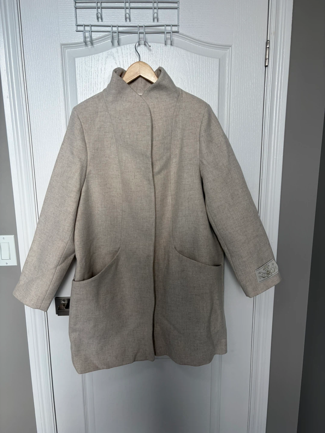Aritzia Luxe Wool Cashmere Coat