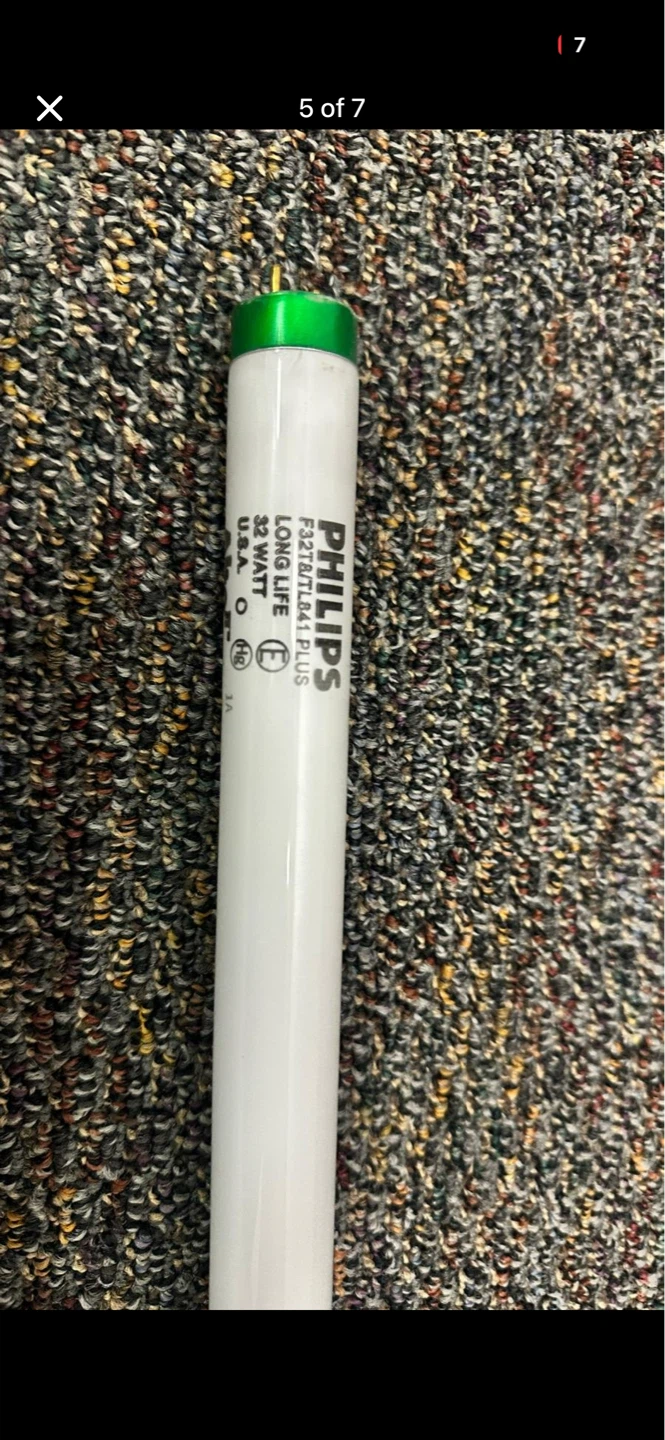 Brand new - Philips Fluorescent Light Bulbs - Various Wattages - photo 5
