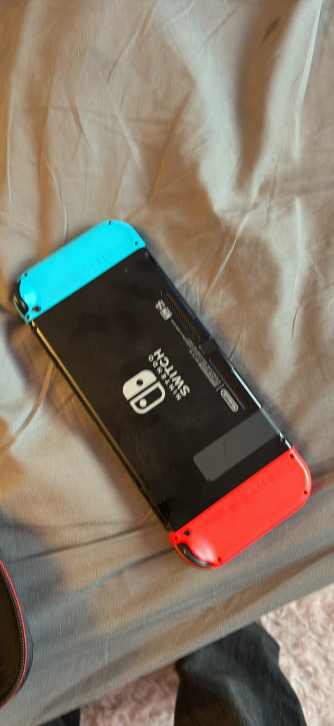 Nintendo Switch Console with Joy-Cons and Case - photo 2