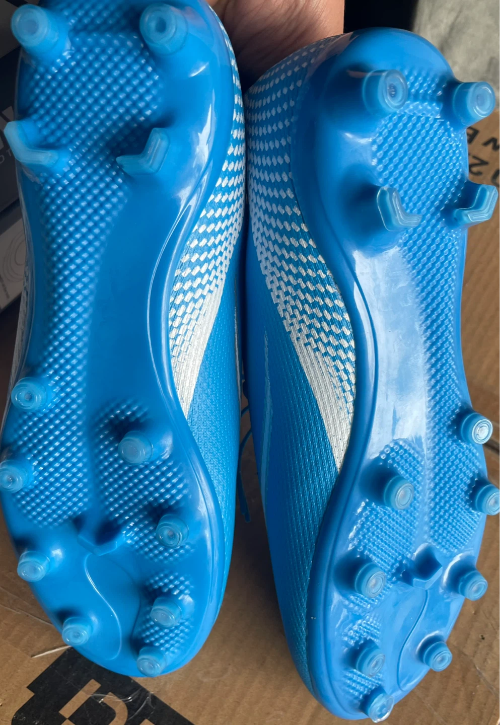 Kids Blue Soccer Cleats Size 40 - photo 4