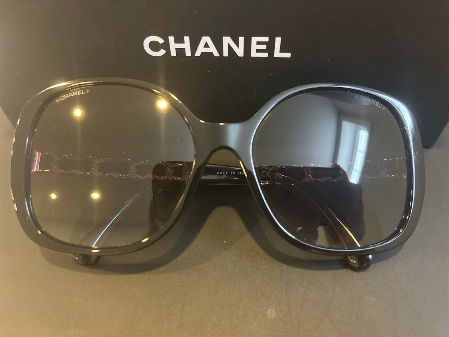 New CHANEL oversized Sunglasses