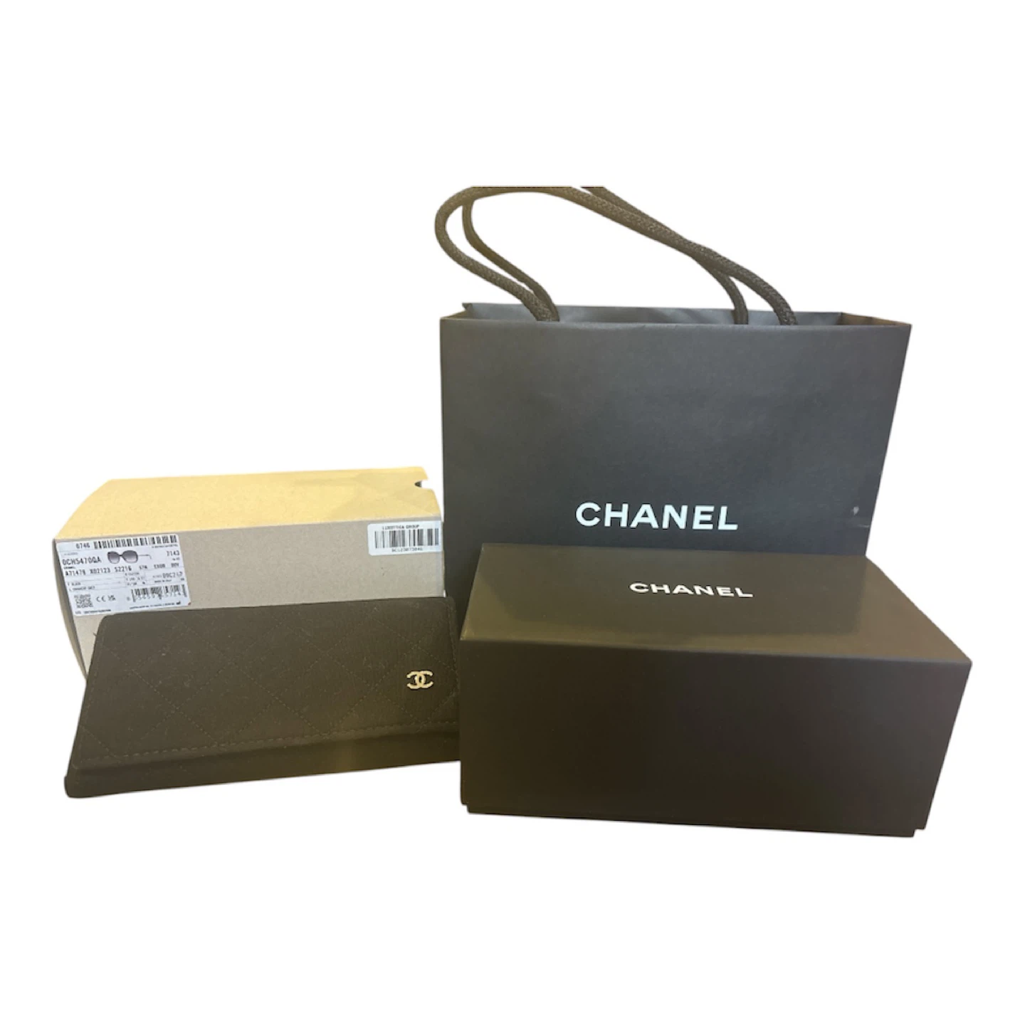 New CHANEL oversized Sunglasses - photo 3
