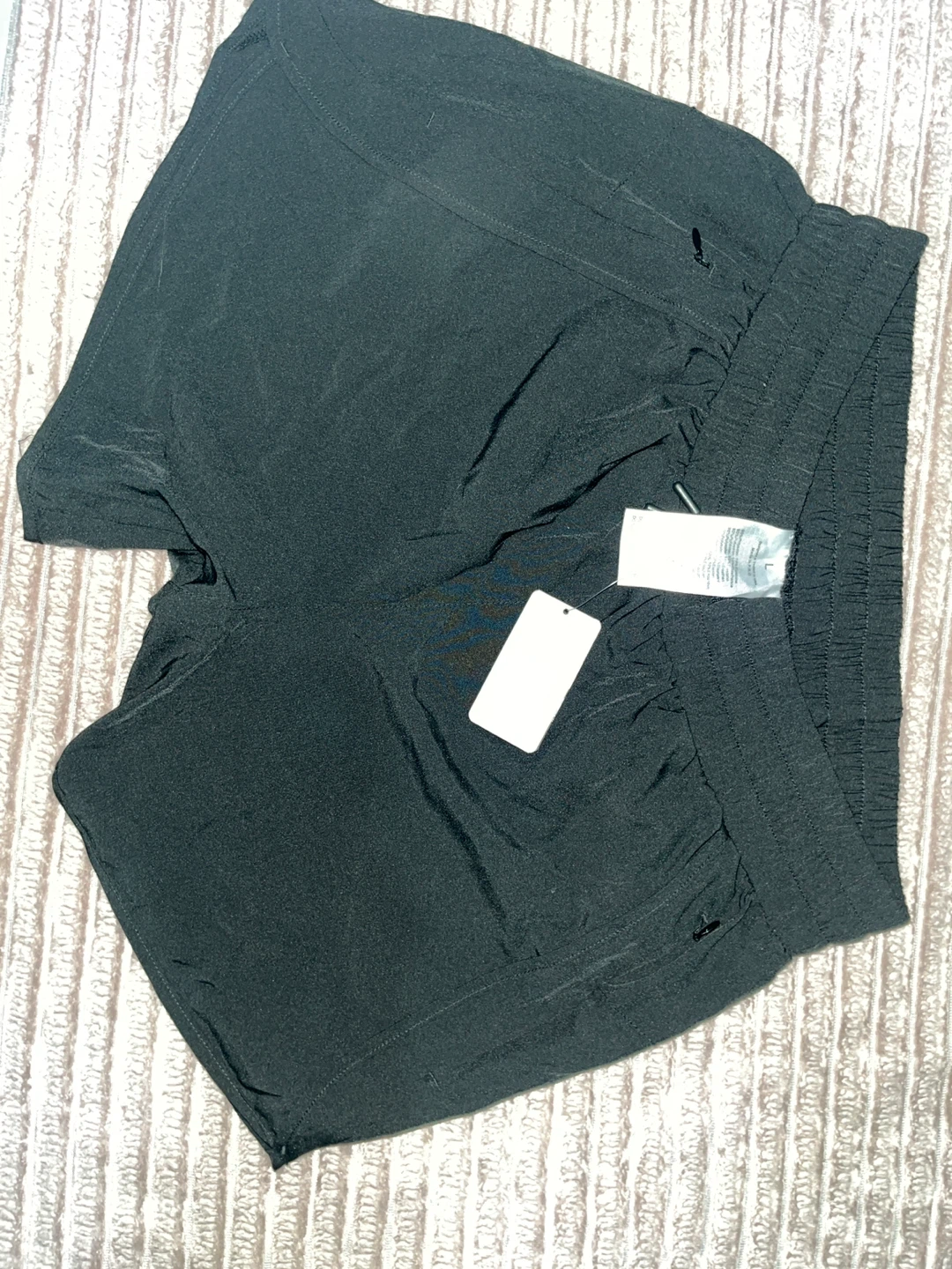 ksmien Black Athletic Shorts - Size L