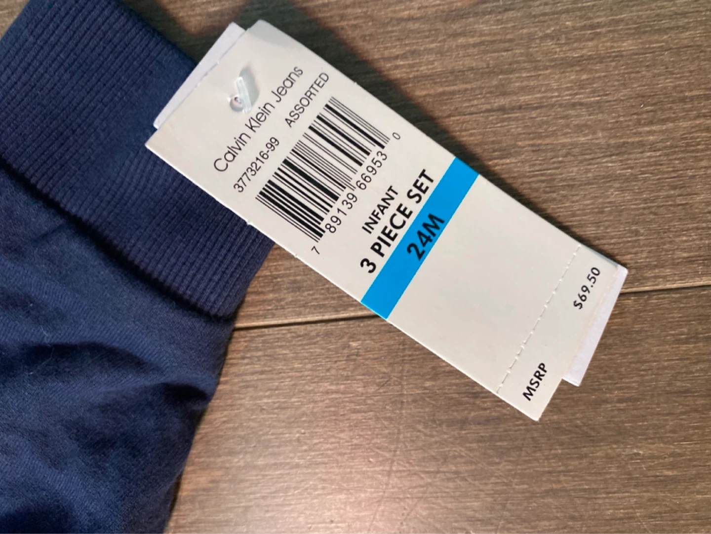 Calvin Klein Jeans Infant Jacket 24M - photo 2