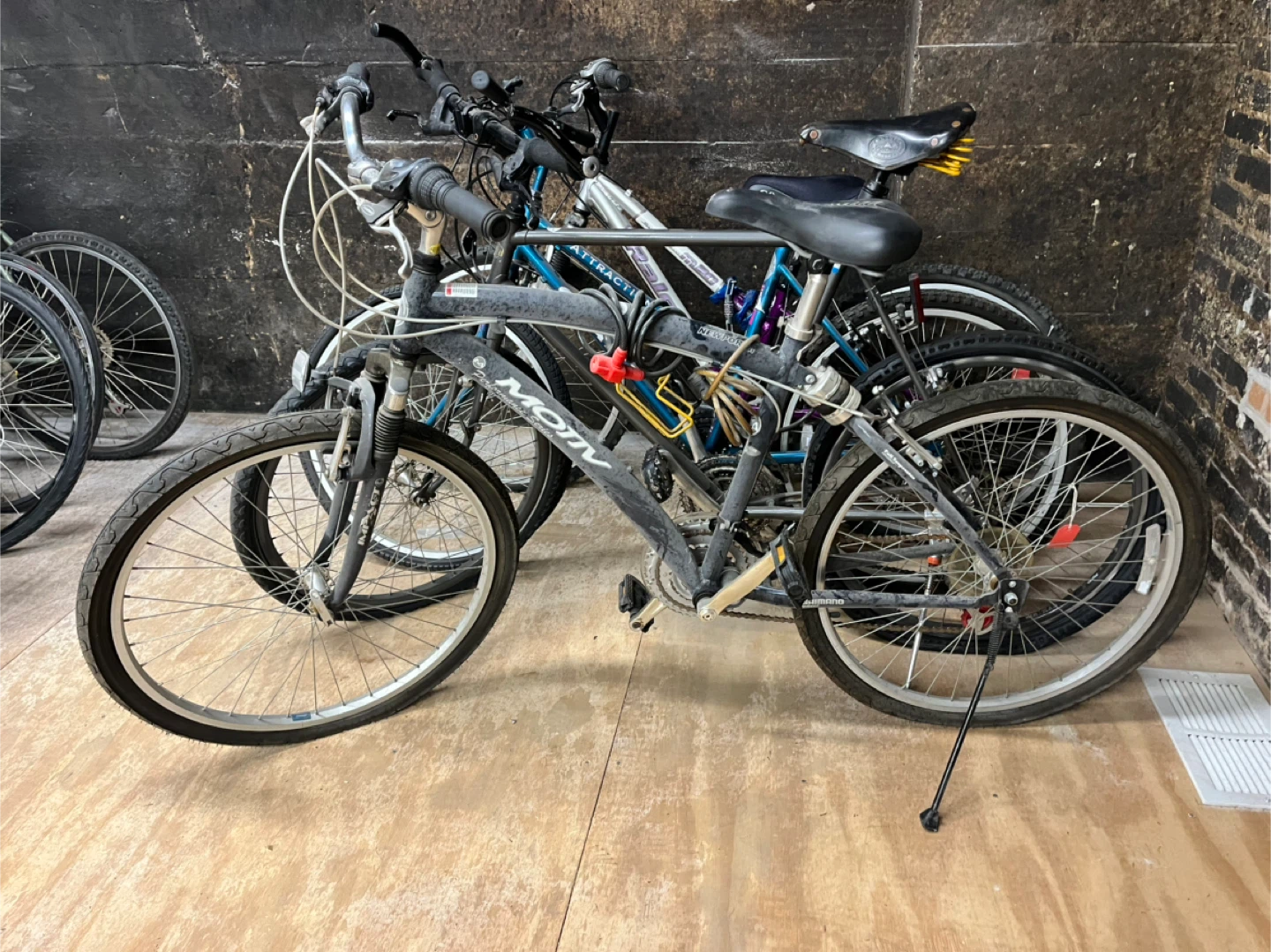 Motiv Mountain Bike