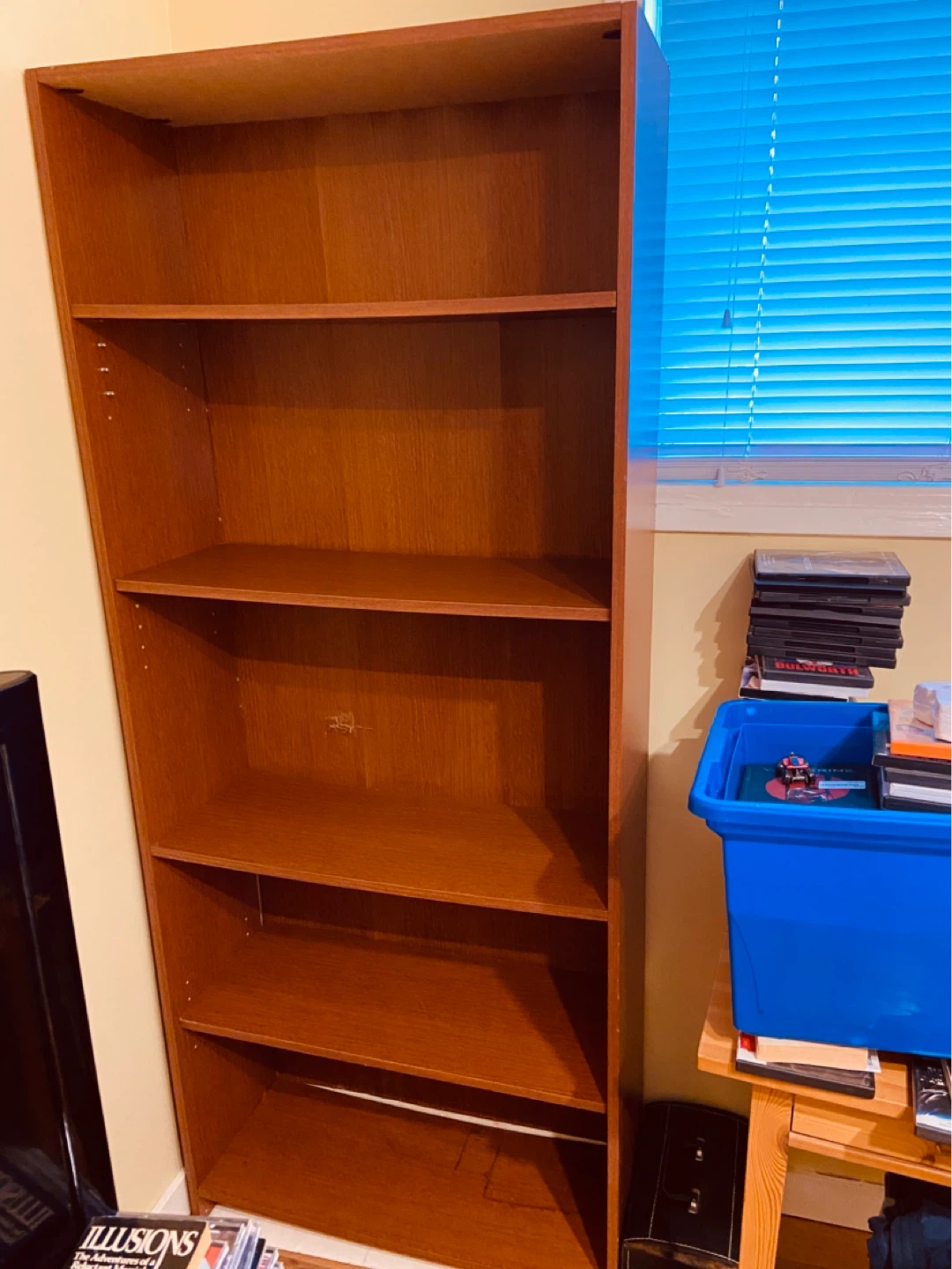 Wooden Bookshelf - photo 3