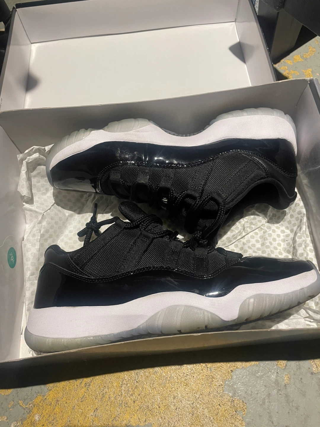 Air Jordan 11 Retro Low Men's Shoes - photo 3