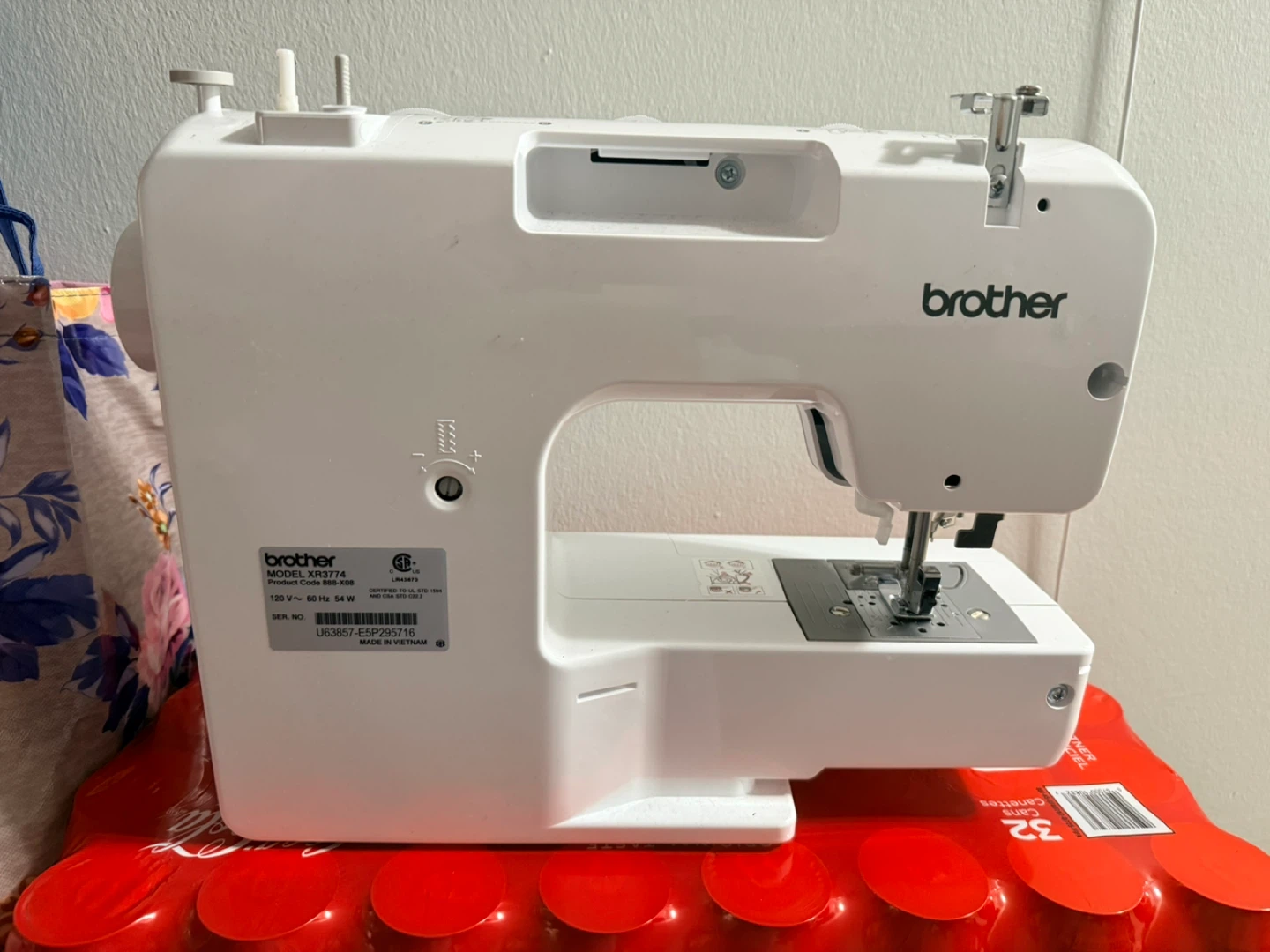 Brother XR3774 Sewing Machine - photo 4