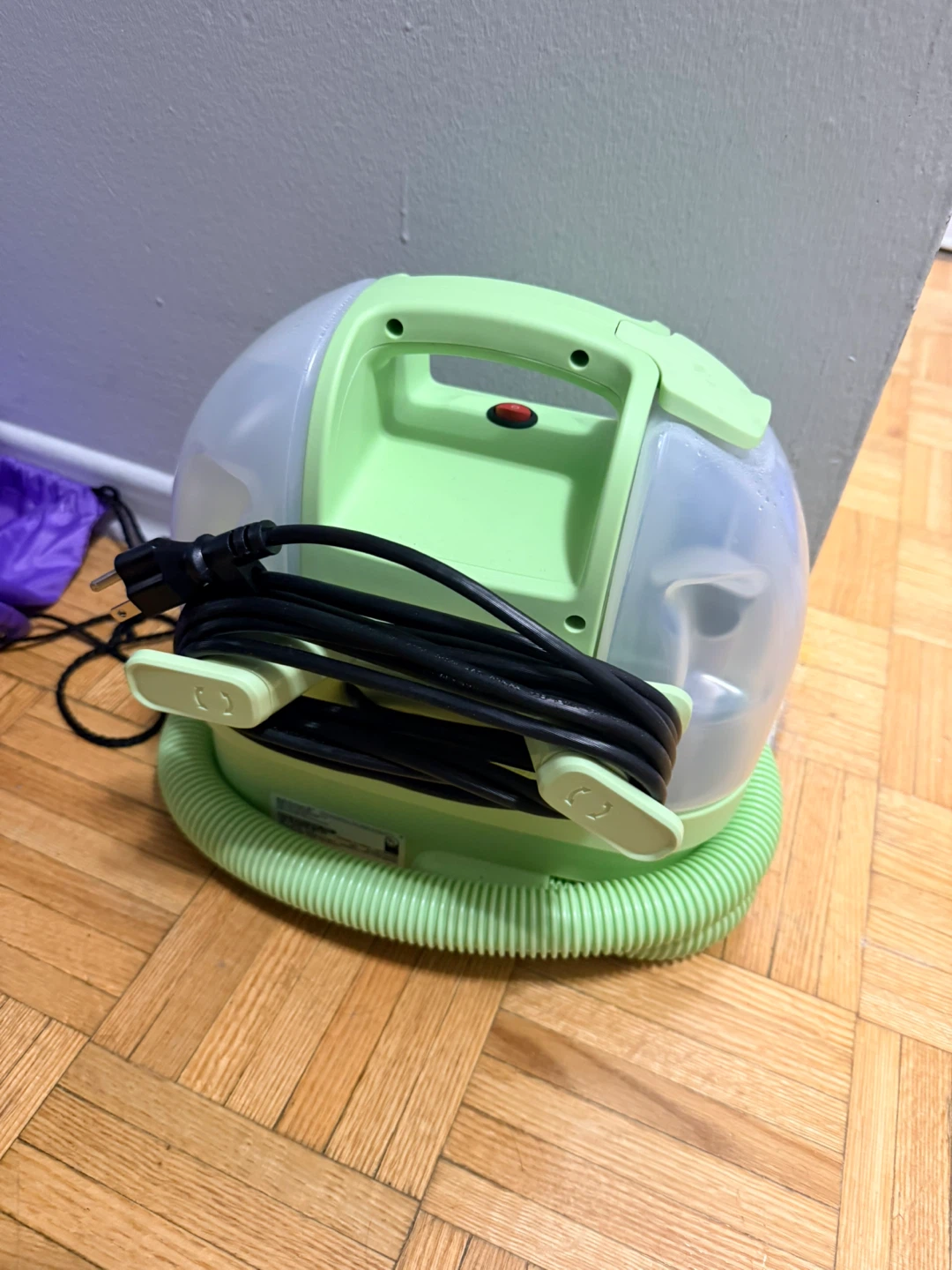 Bissell Little Green Mini Portable Carpet Cleaner - photo 2
