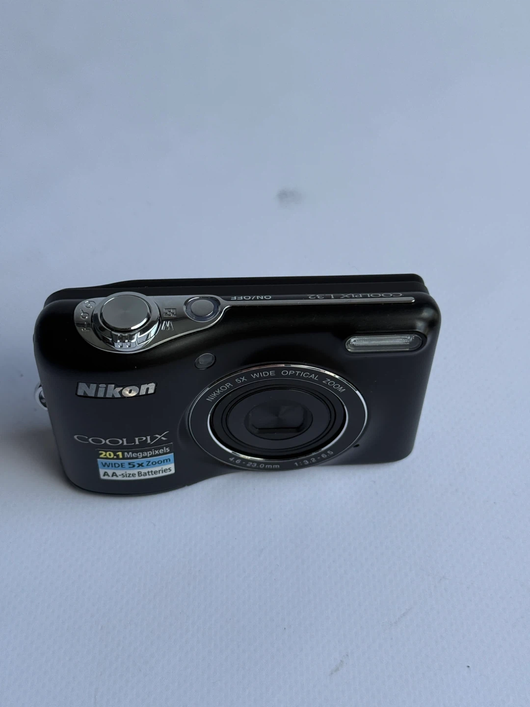 Nikon COOLPIX L32 20 Megapixel Digital Camera - Black - photo 3