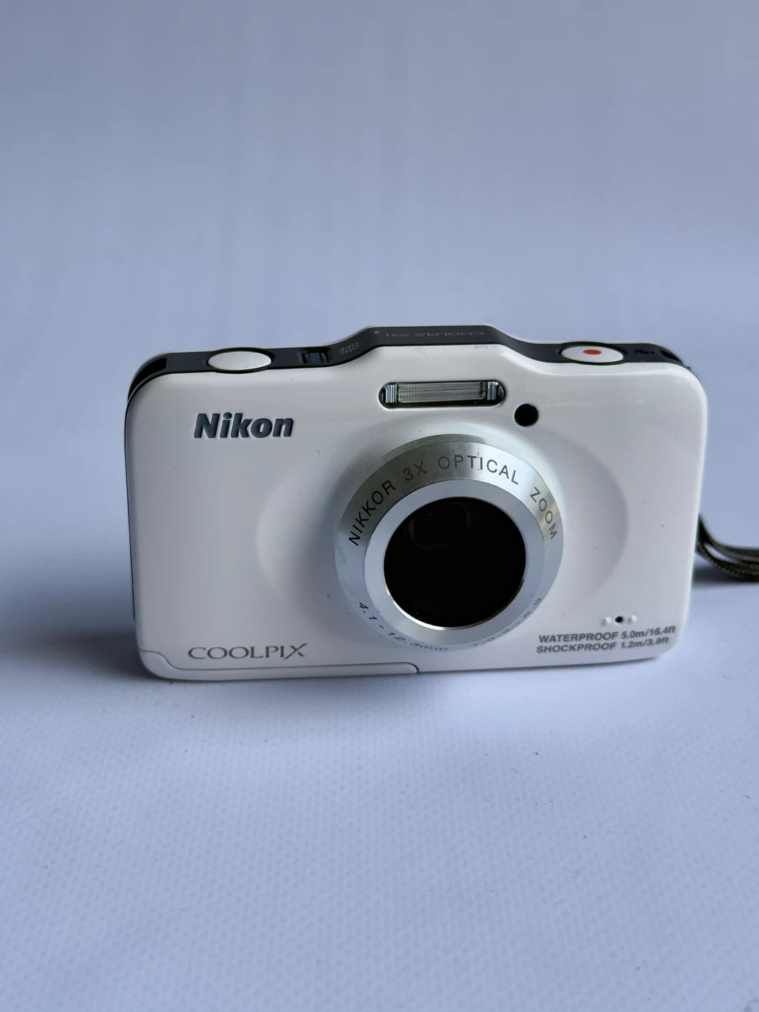 Nikon COOLPIX S31 White waterproof Digital Camera - photo 5