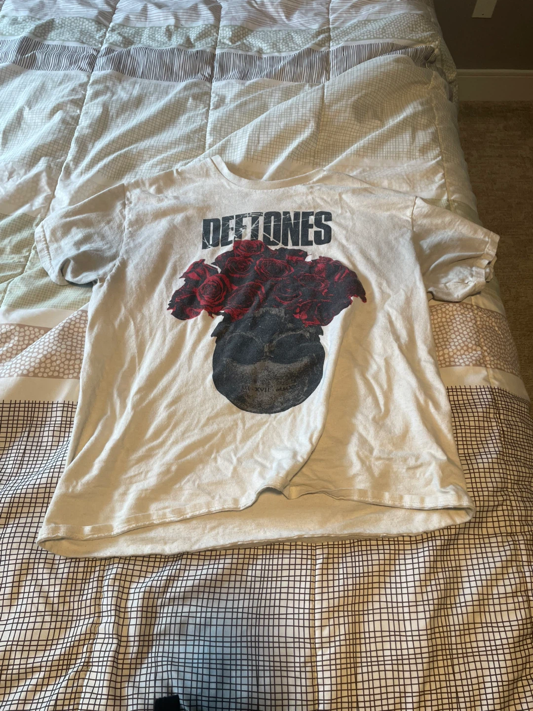 Large Deftones Band T-Shirt