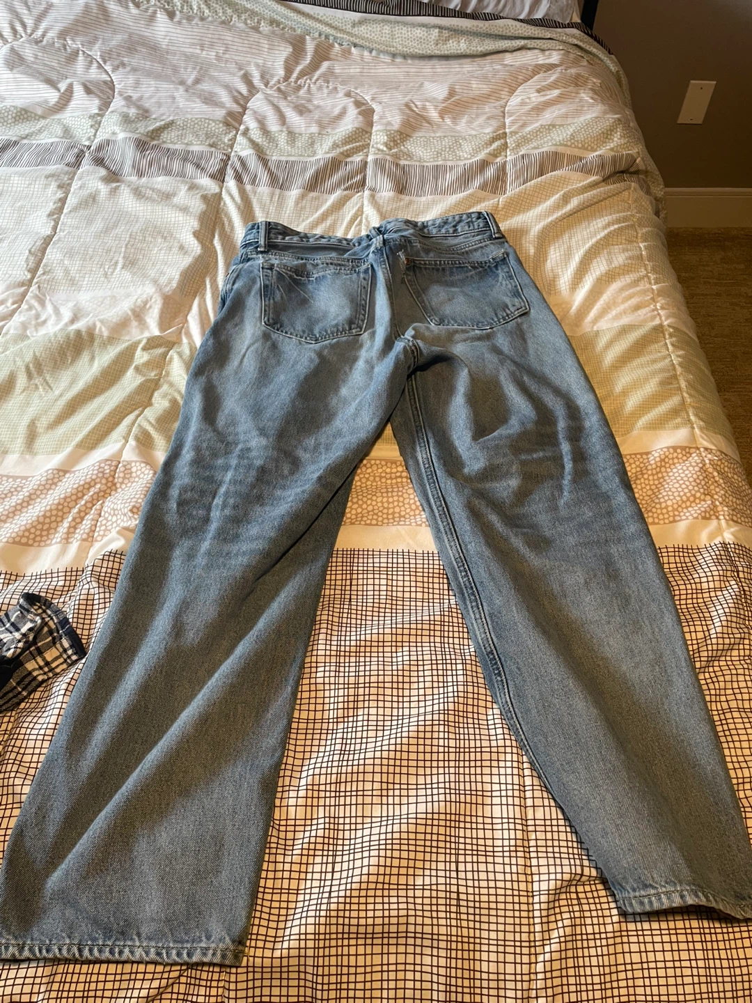 Light Wash Wide Leg Jeans - photo 2