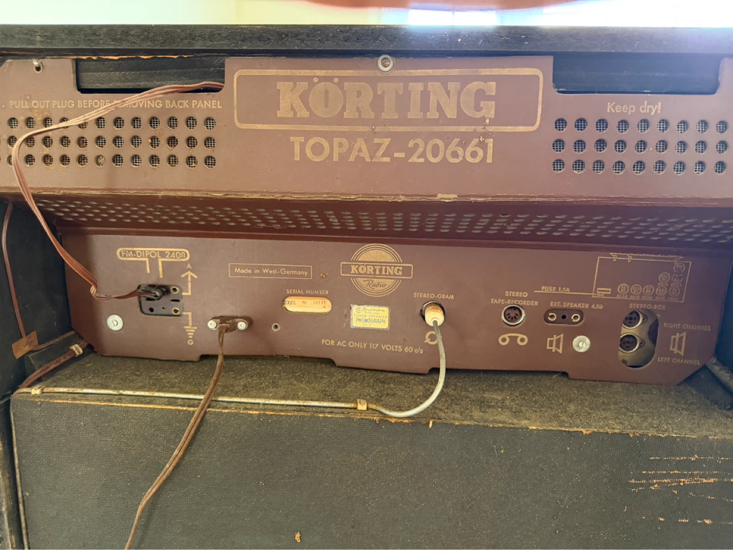 Körting Topaz-20661 Radio and Record Player - photo 5