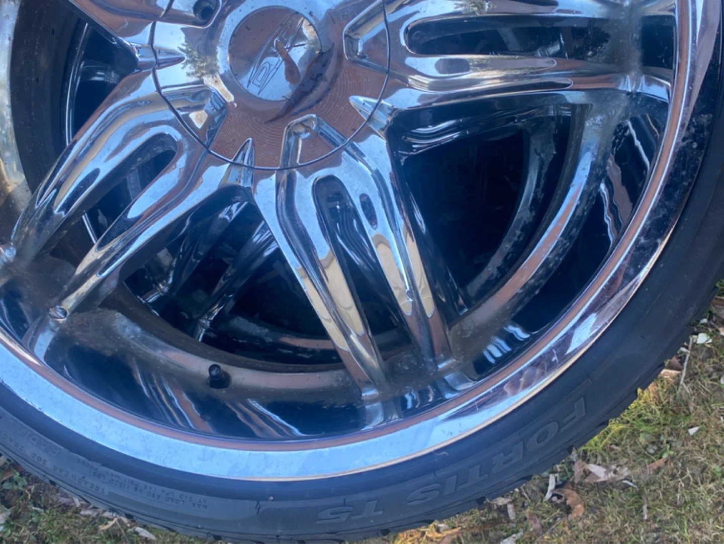 Set of 4 Chrome Rims and Tires - photo 2