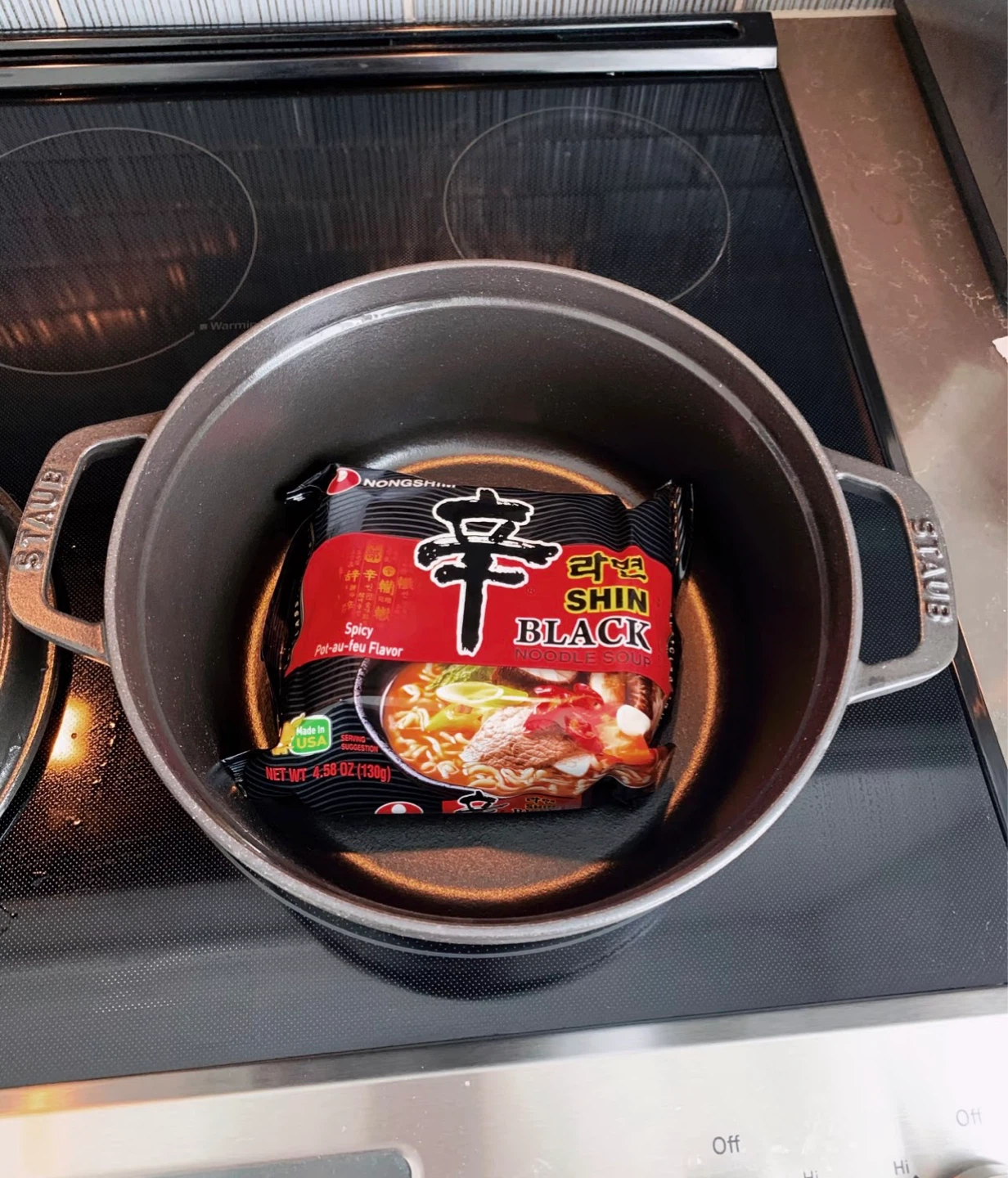 Staub Cast Iron Dutch Oven 24” with Lid