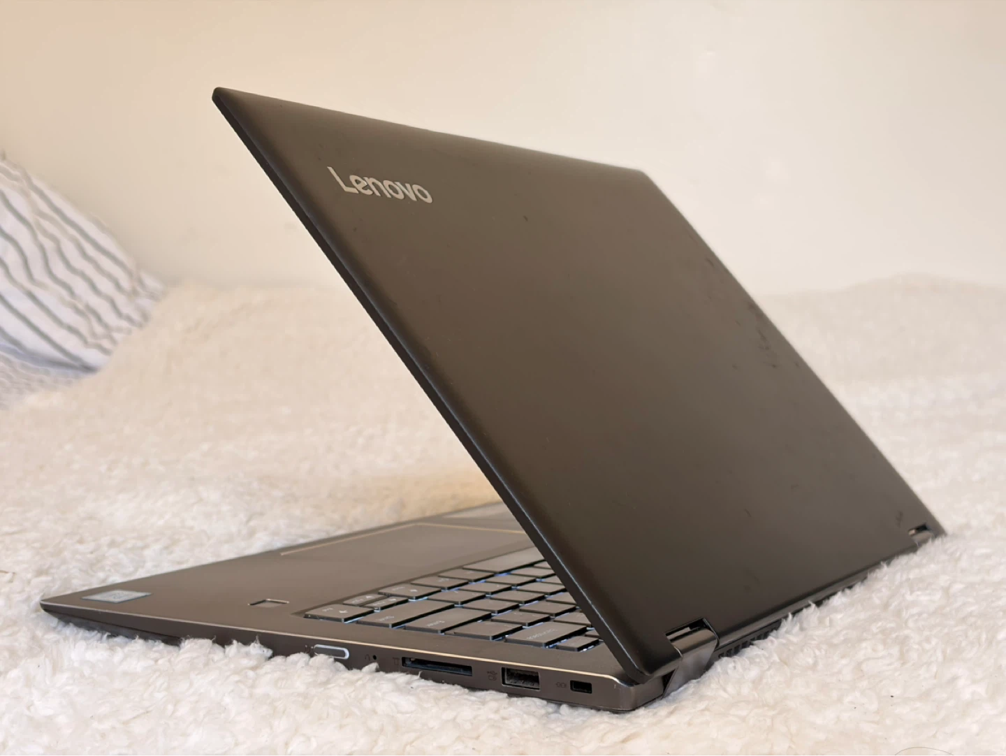 Lenovo Flex 5-1470 Laptop — i5-7th Gen / 8GB / 256GB - photo 4