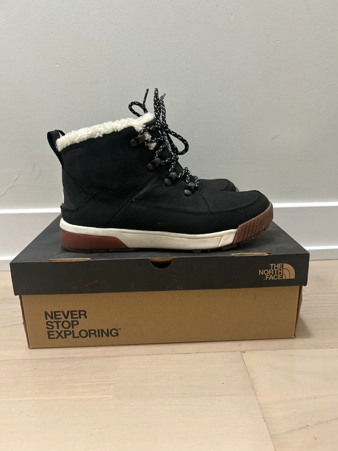 The North Face Winter Boots Size 6
