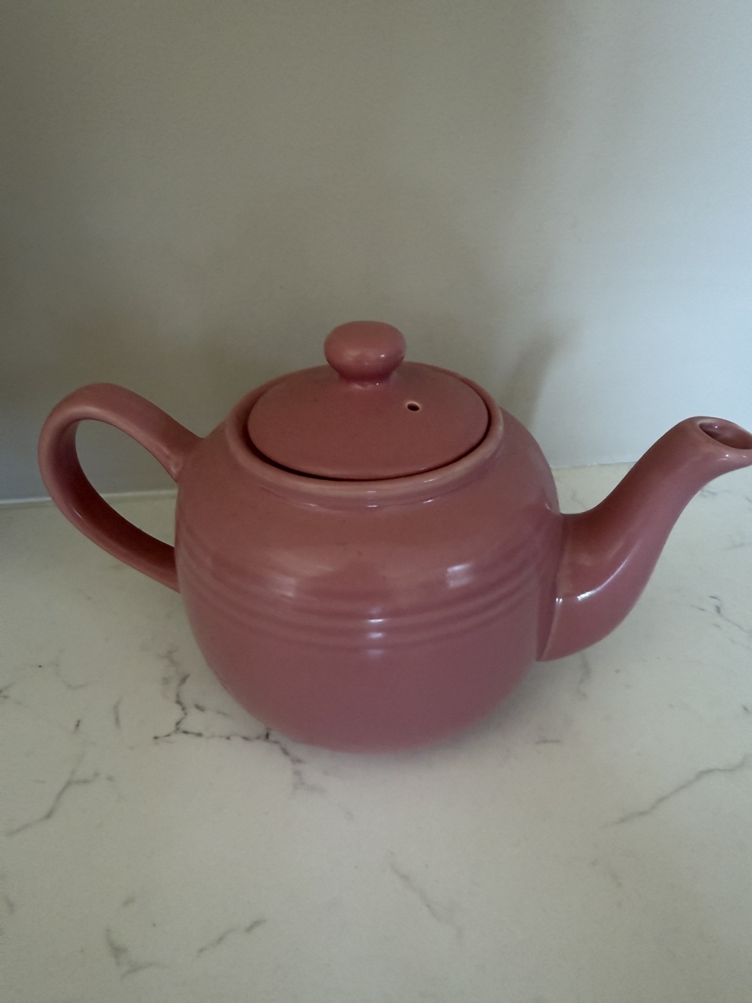 Small tea pot