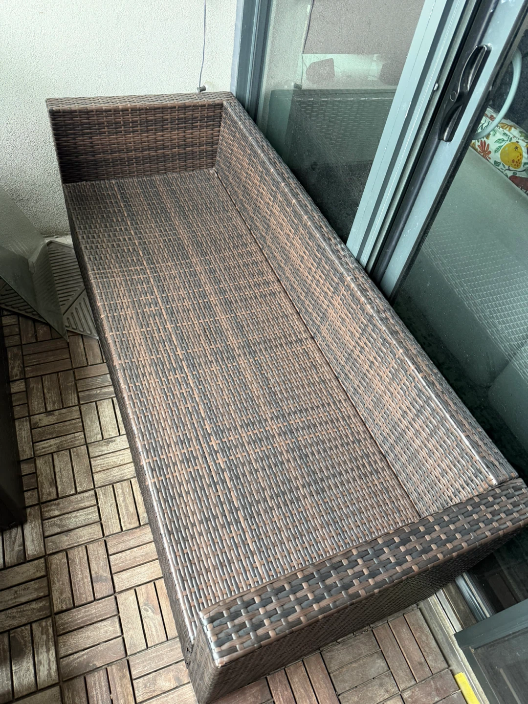 Outdoor patio set WITH chest included - photo 2