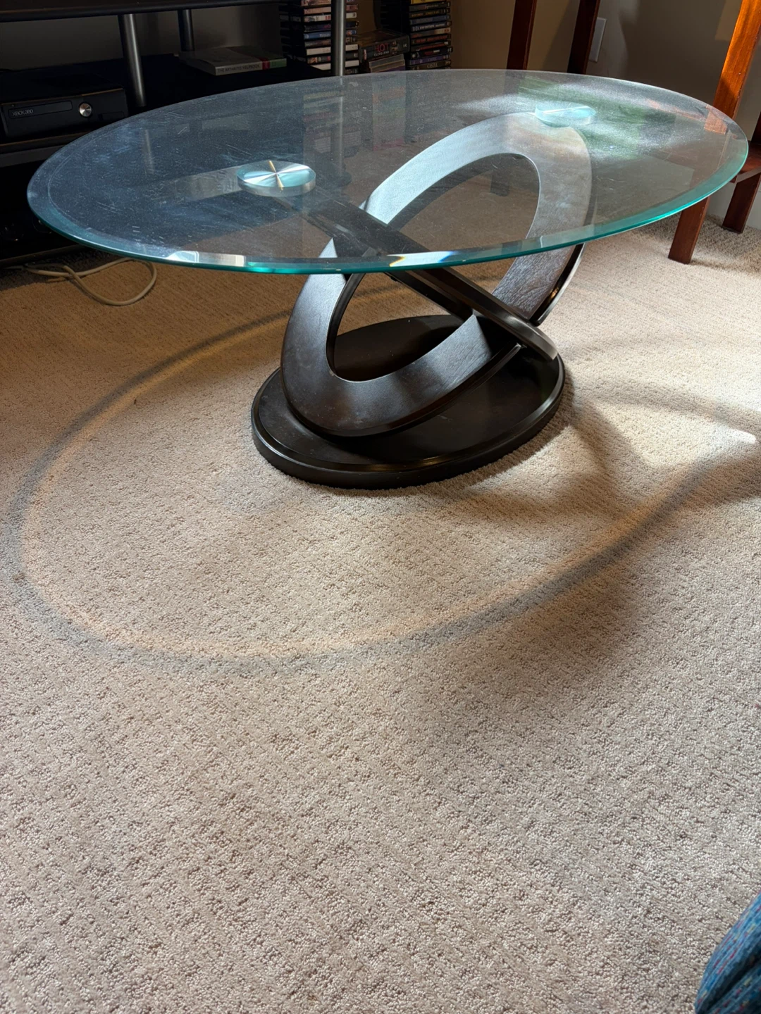Oval Glass Top Coffee Table - photo 2