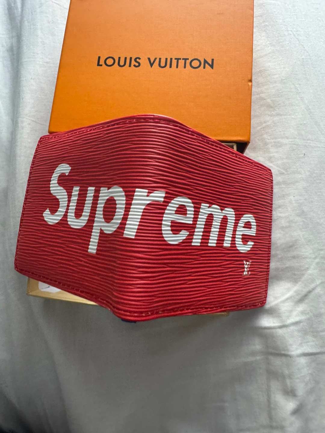 Supreme x LV  wallet - photo 2