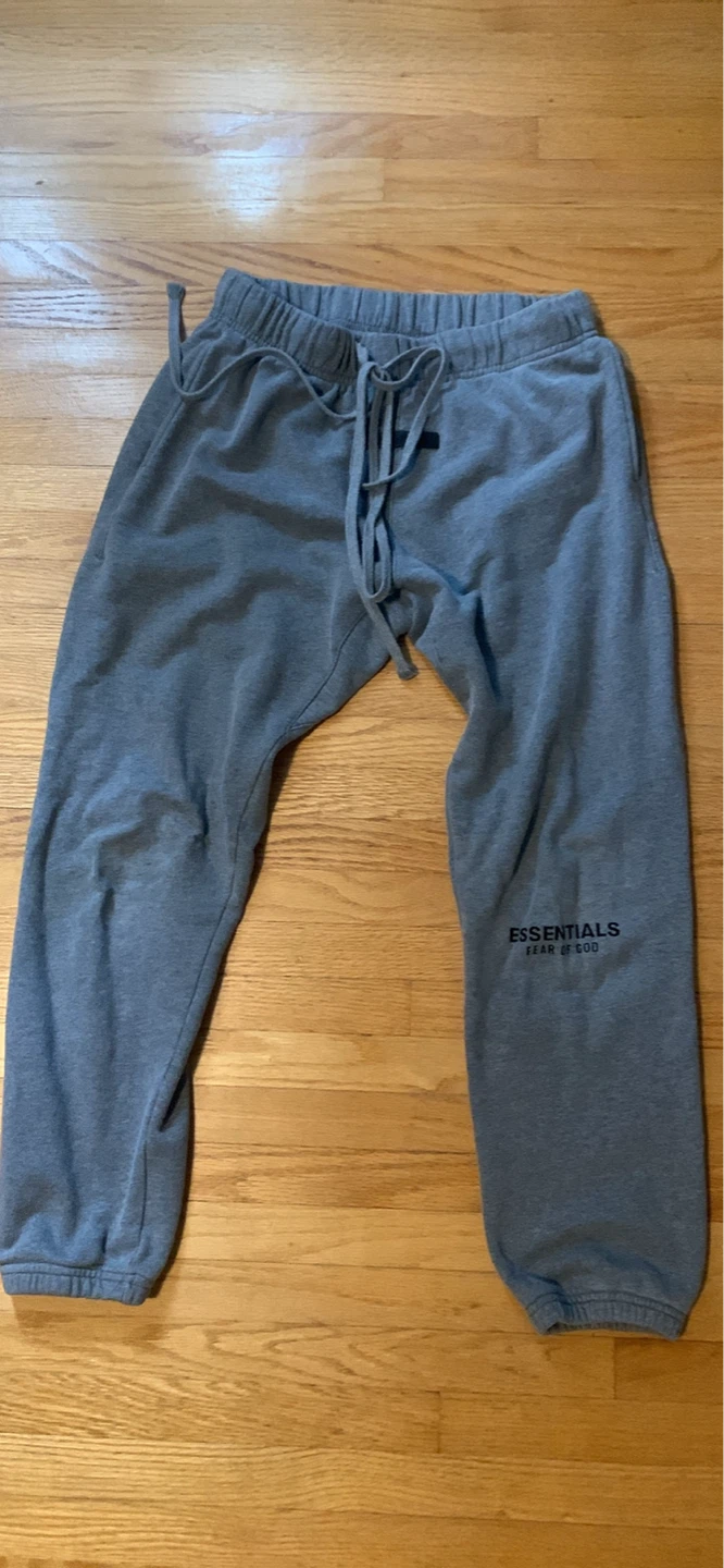 ESSENTIALS Fear of God Grey Sweatpants Size M