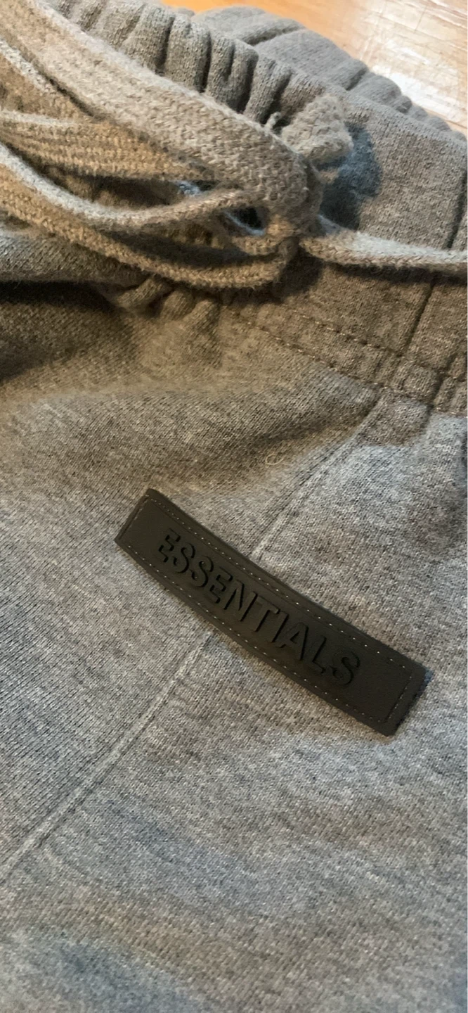 ESSENTIALS Fear of God Grey Sweatpants Size M - photo 2