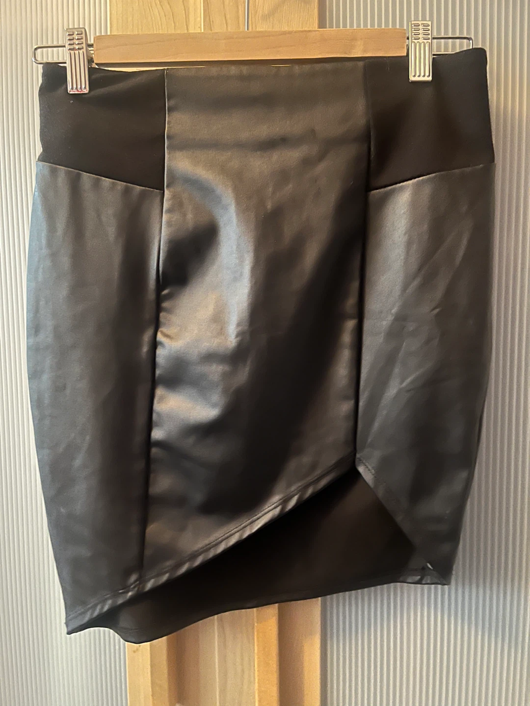 Mini Skirt, Faux Leather,Black, Revamped,Stretchy, L - photo 3