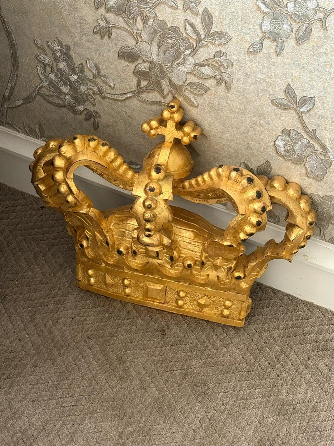 Vintage Gold Crown Decorative Accent