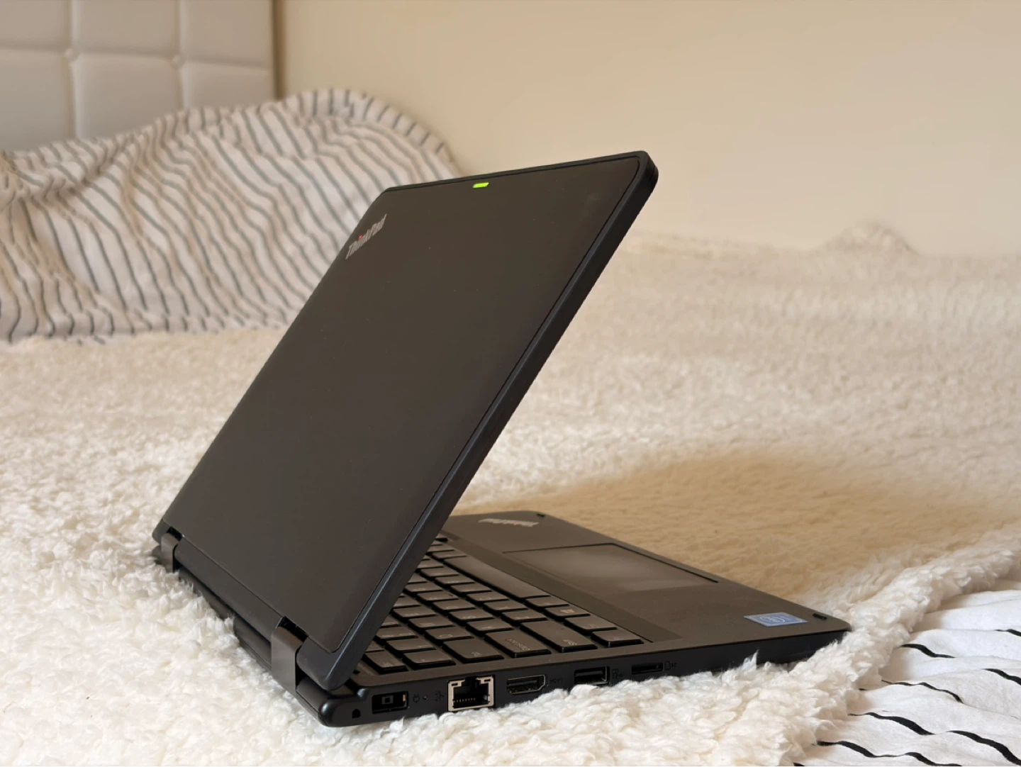 Lenovo ThinkPad 11e Laptop — 4 Cores / 8GB / SSD/ Touchscreen - photo 3