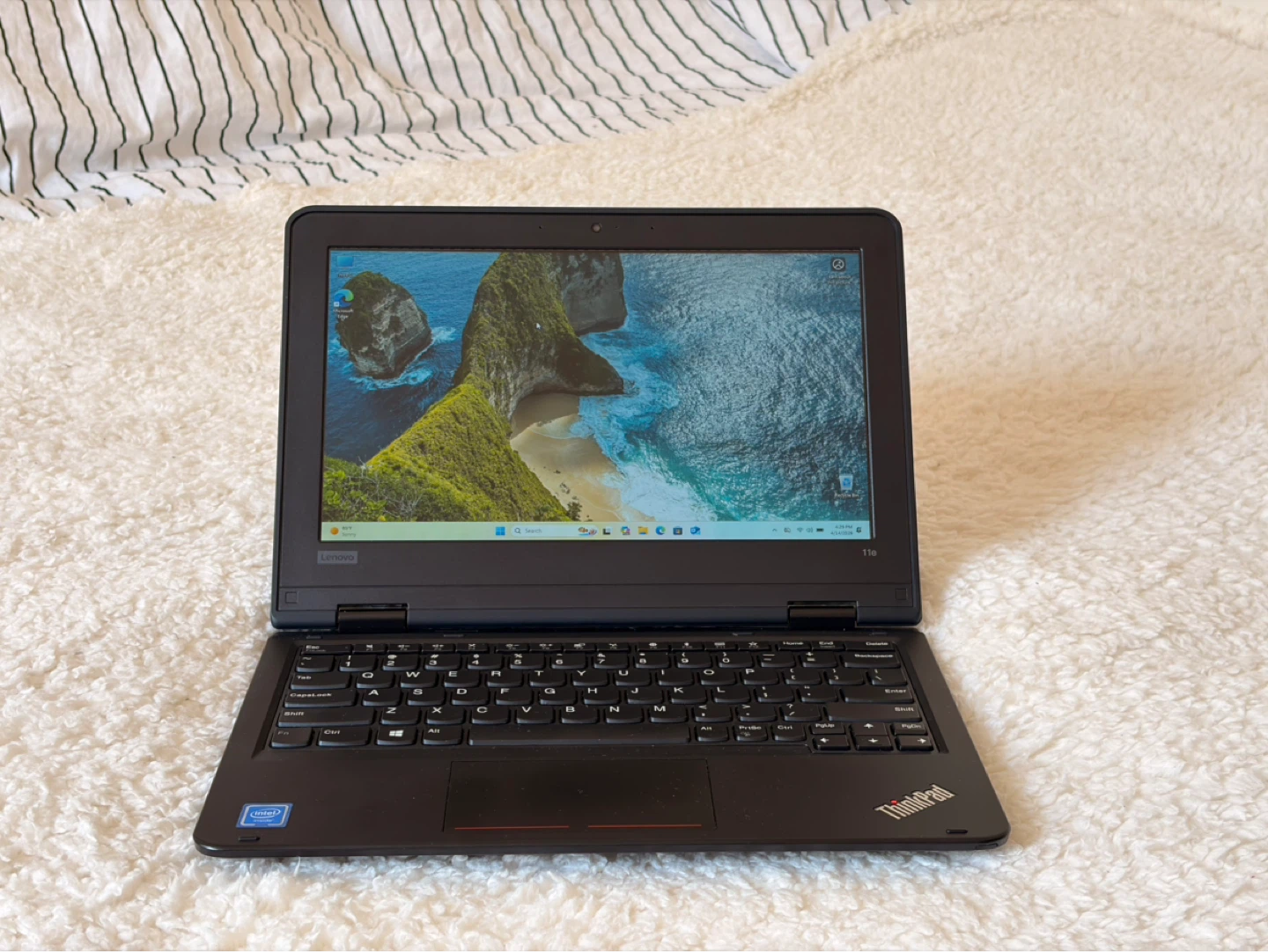 Lenovo ThinkPad 11e Laptop — 4 Cores / 8GB / SSD/ Touchscreen