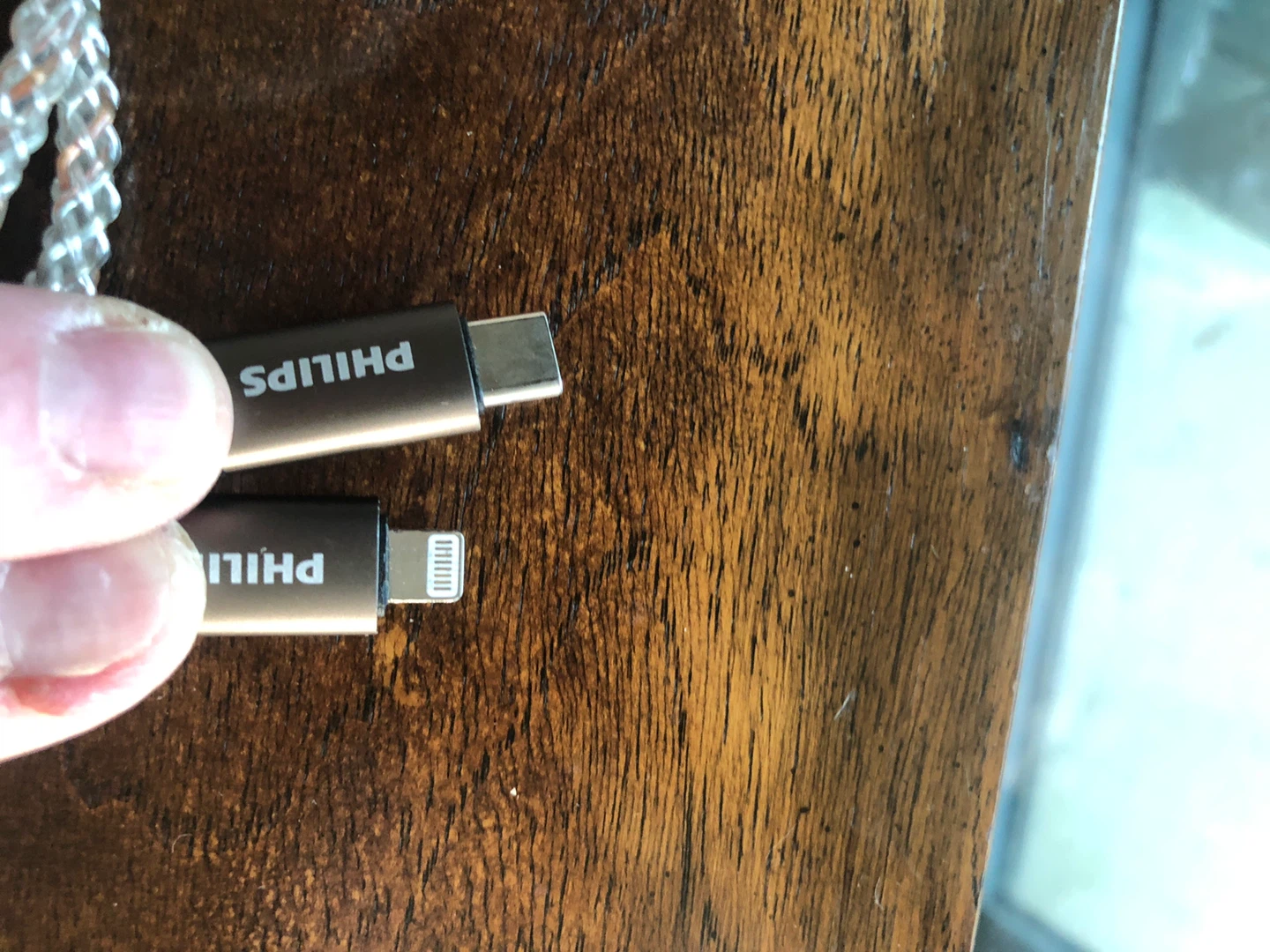 Philips Braided LED Charging Cable - photo 2
