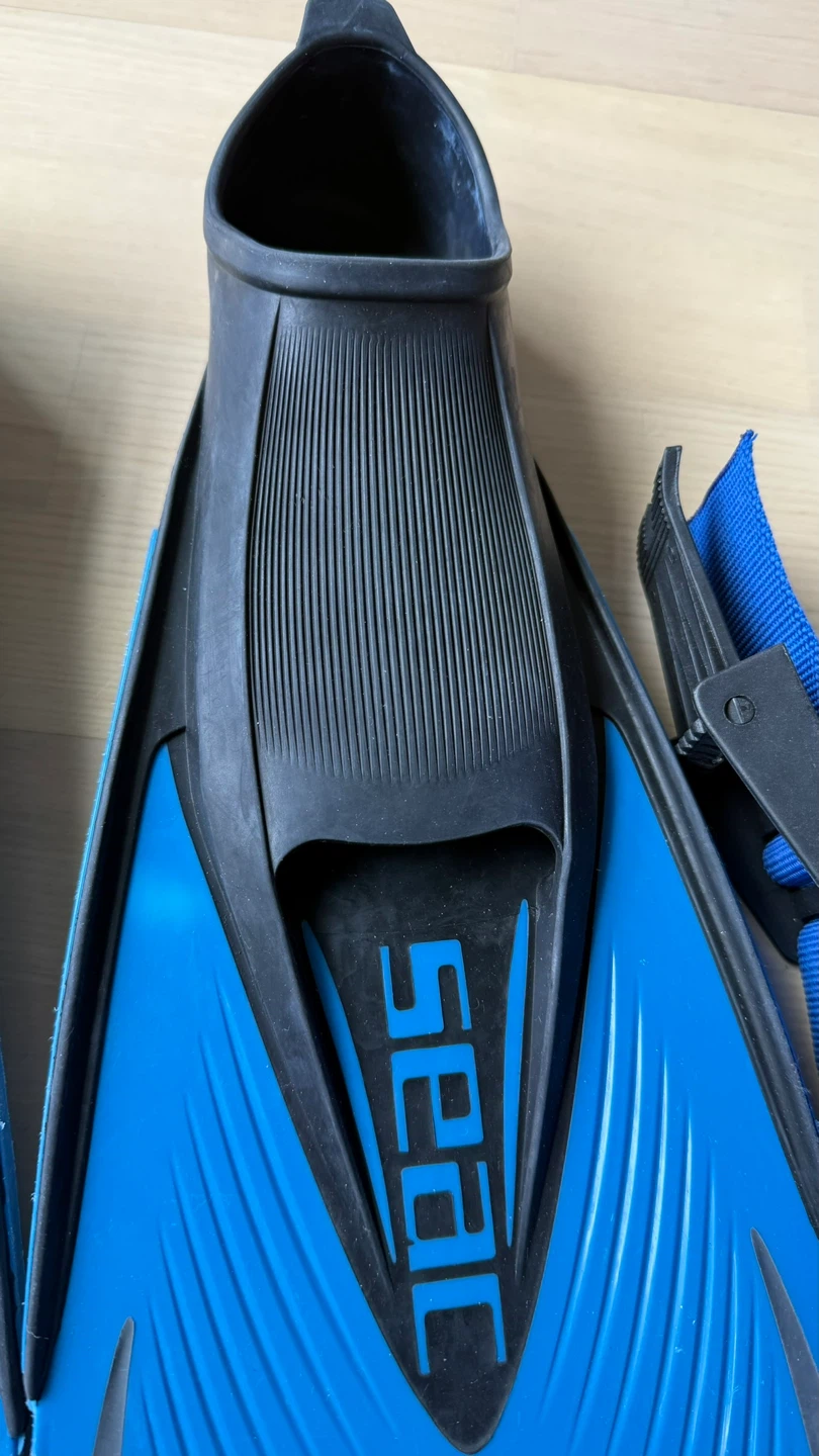Fins W5.5-6, snorkel, 2lbs weight belt - photo 3