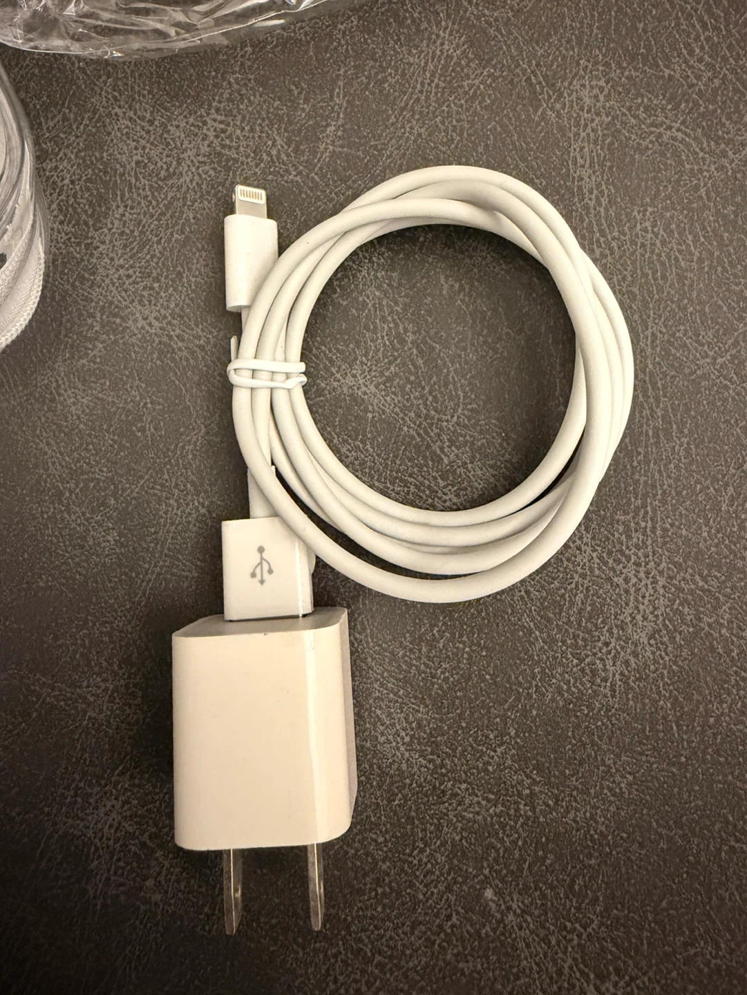 Apple USB Power Adapter and Lightning Cable - photo 5