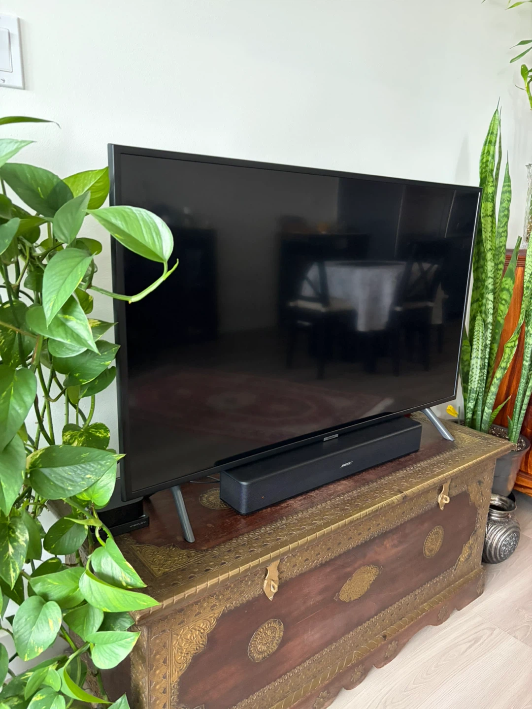 Samsung 44 inch Smart TV
