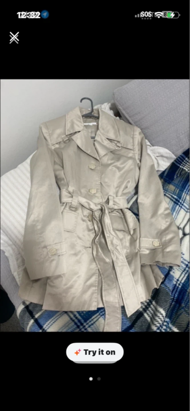 Champagne Beige Trench Coat size small