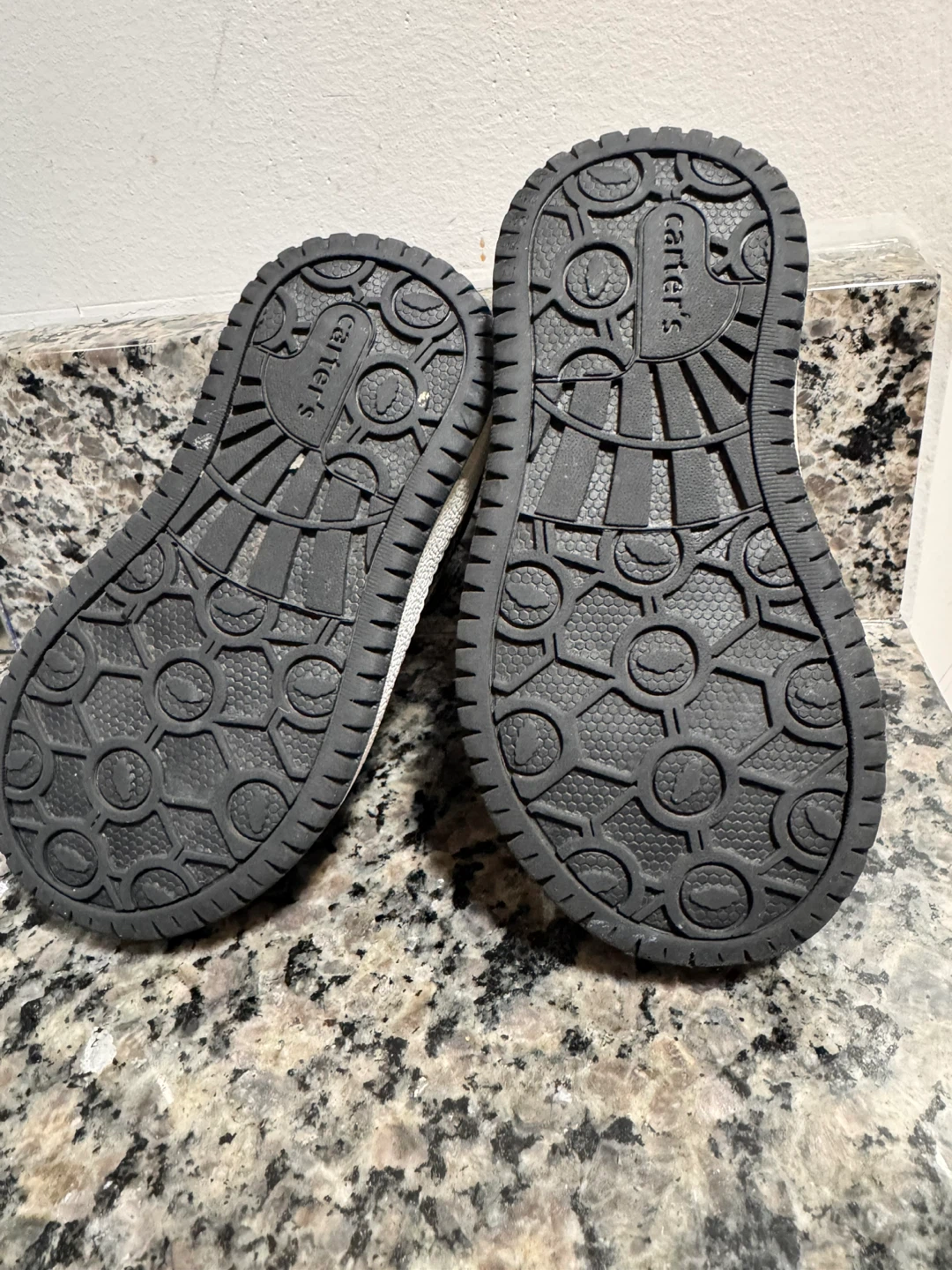 Carter's Kids Camo Sneakers Size 6m  Toddler - photo 2