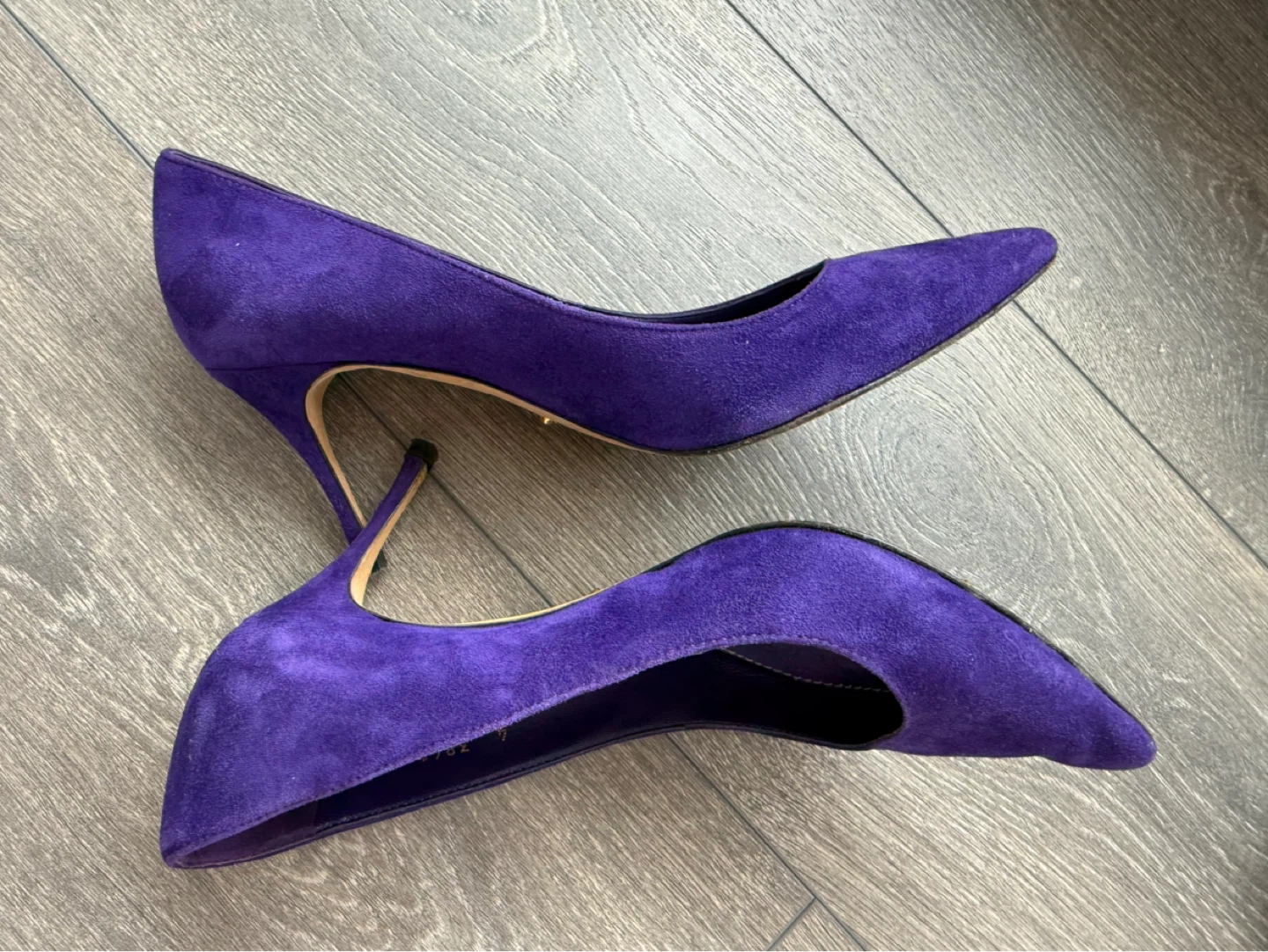 Authentic Sergio Rossi Purple Suede Heels - Size 36 - photo 5