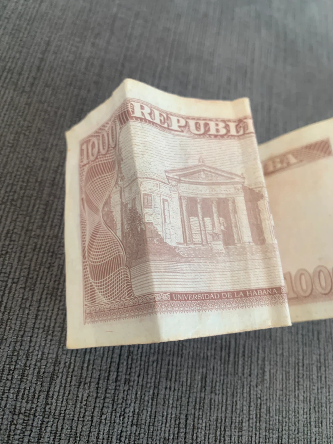 Cuba 1000 Pesos Banknote - photo 2